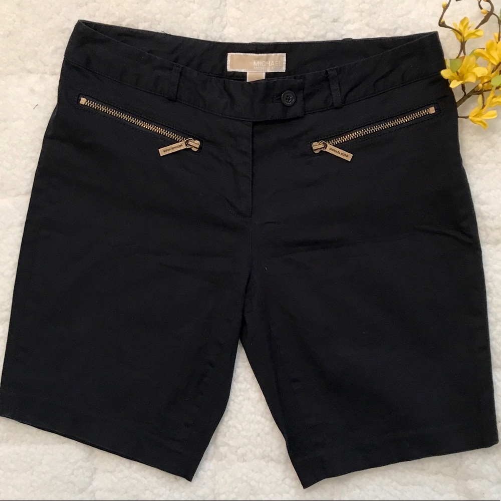 Michael Kors shorts - Picture 2 of 7